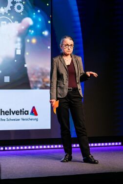 Christine Pfaff speaking about Helvetia's digital journey with ECM